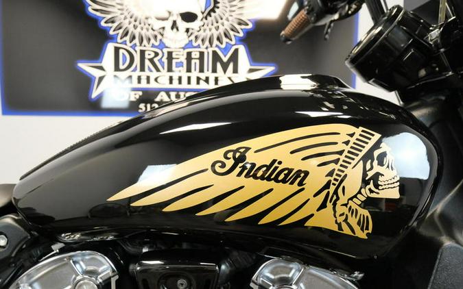 2019 Indian Motorcycle® Scout® Bobber Thunder Black