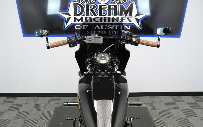 2019 Indian Motorcycle® Scout® Bobber Thunder Black