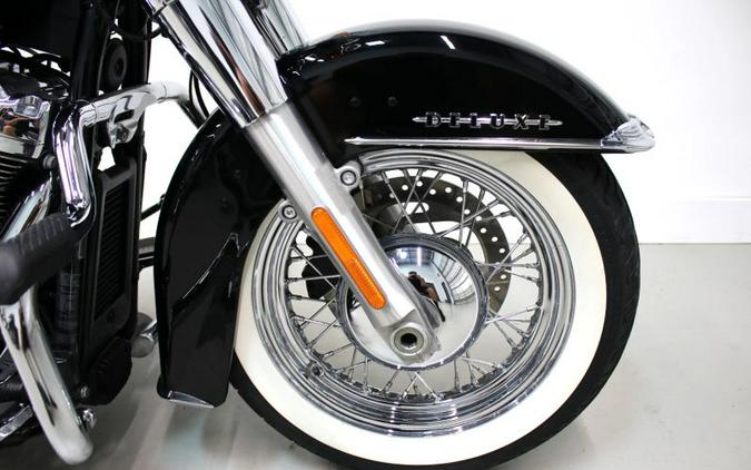 2018 Harley Davidson Deluxe FLDE