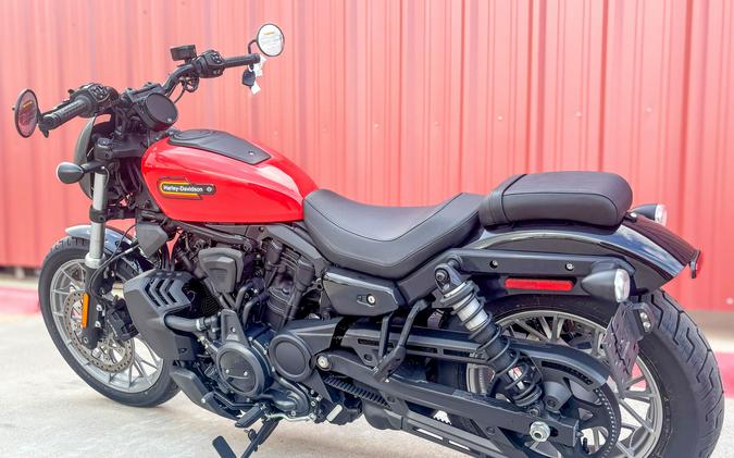 2026 Harley-Davidson® Nightster® Special RH975S Blood Orange Black Trim