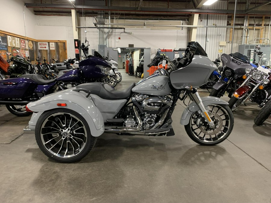 2024 Harley-Davidson® Road Glide® 3 Billiard Gray