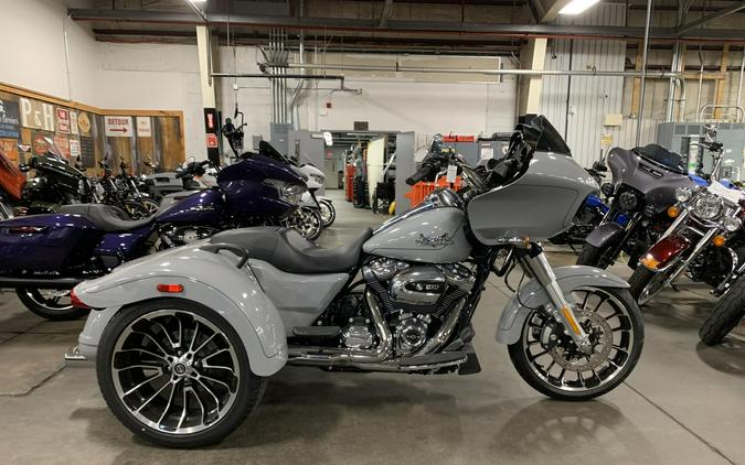 2024 Harley-Davidson® Road Glide® 3 Billiard Gray