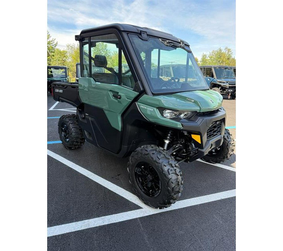 2026 Can-Am Defender DPS CAB