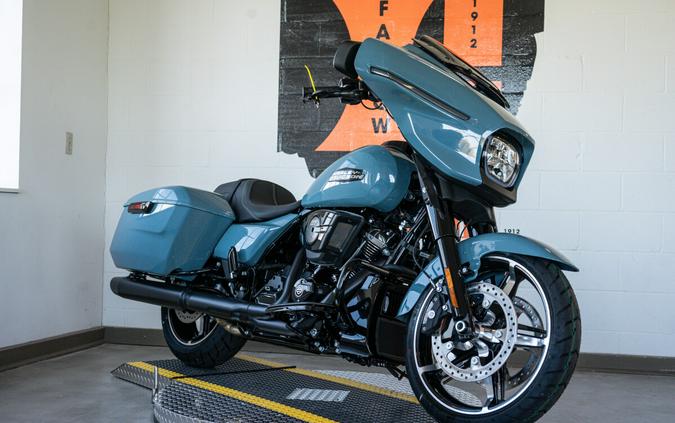 2024 Harley-Davidson Street Glide Grand American Touring FLHX