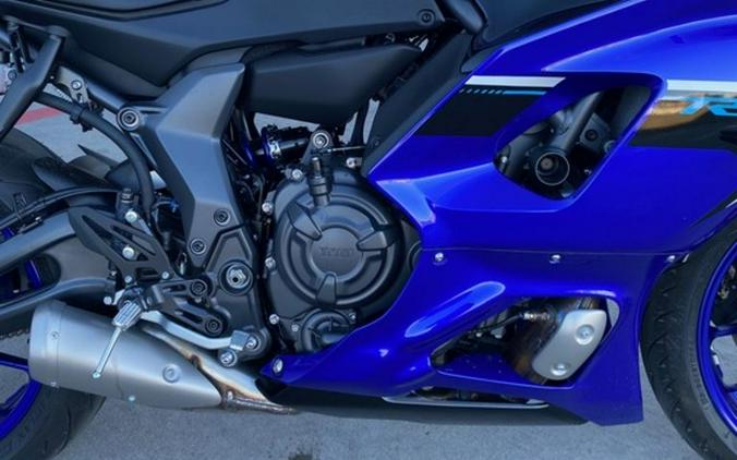 2025 Yamaha R7