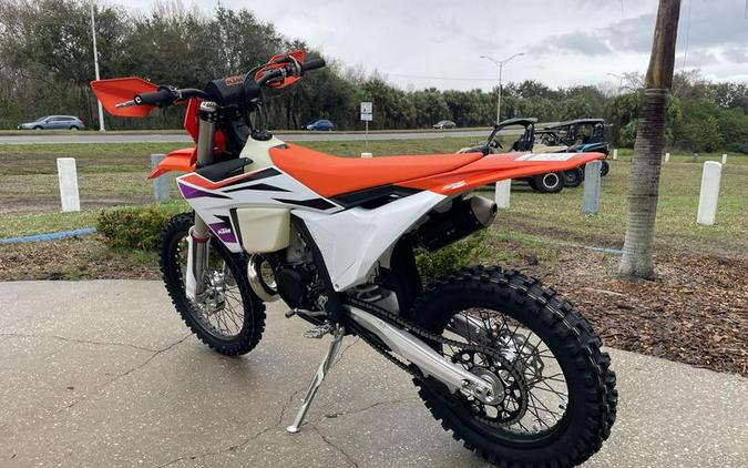 2024 KTM 250 XC