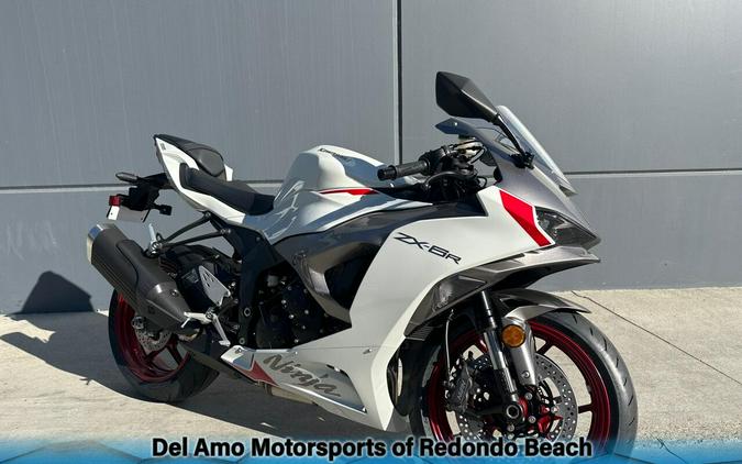 2025 Kawasaki NINJA ZX-6R ABS