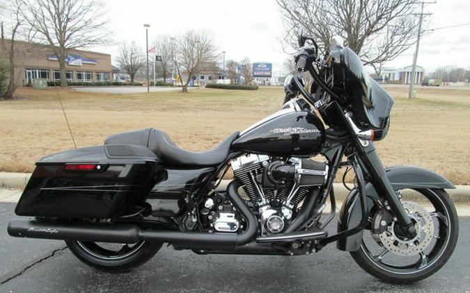 2016 Harley-Davidson FLHXS - Street Glide Special