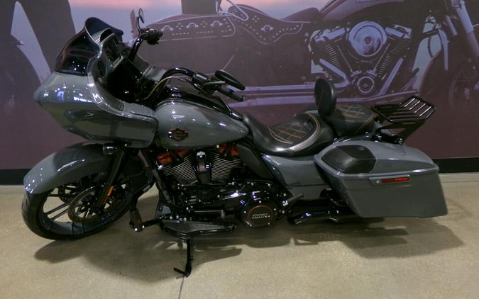 CVO™ Road Glide®