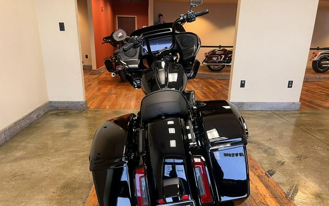New 2026 Harley-Davidson Road Glide Grand American Touring Motorcycle For Sale Near Memphis, TN