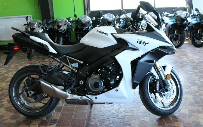 2026 Suzuki GSX-S1000GT+ Pearl Brilliant White - T7100242