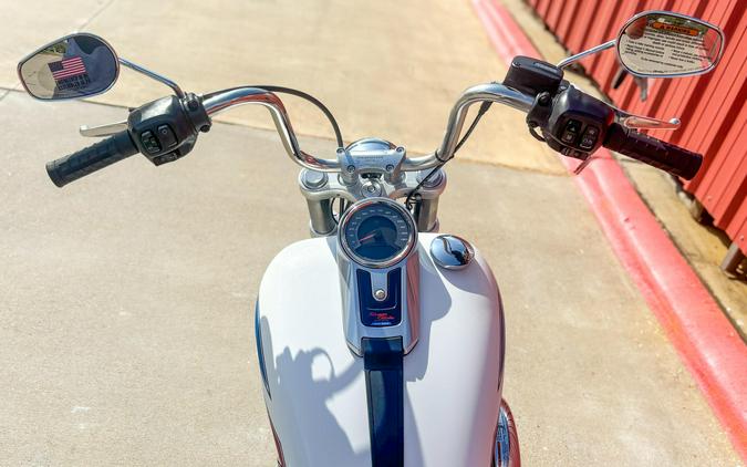 2026 Harley-Davidson® Super Glide® FXD WHITE ONYX PRL