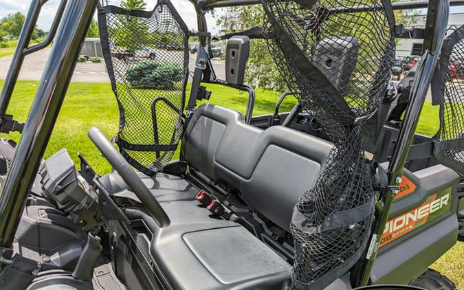 2024 Honda Pioneer 700-4 Deluxe DELUXE AVENGER RED