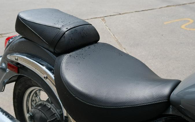 2025 SUZUKI BOULEVARD C50