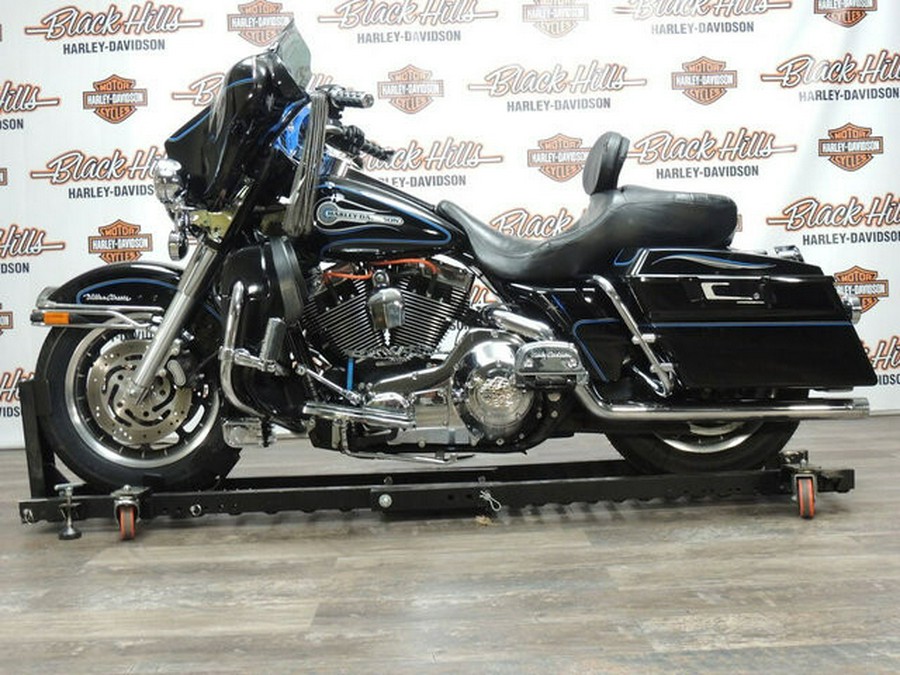 2006 Harley-Davidson® FLHTCUI Electra Glide® Ultra Classic® SHINE