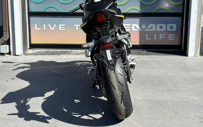 2026 Honda® CBR650R E-Clutch