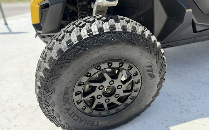 2024 Can-Am Maverick R X RS Carbon Black & Neo Yellow