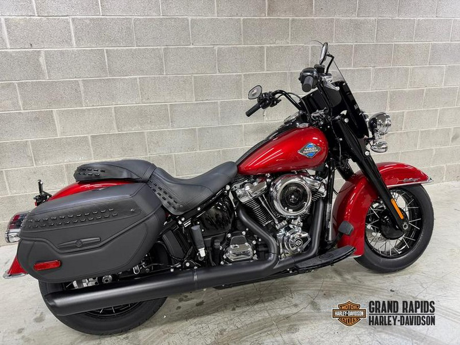 2026 Harley-Davidson® FLHC - Heritage Classic