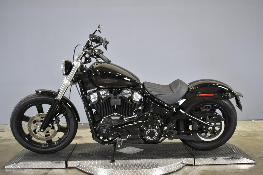 2022 Harley-Davidson Softail Standard Vivid Black