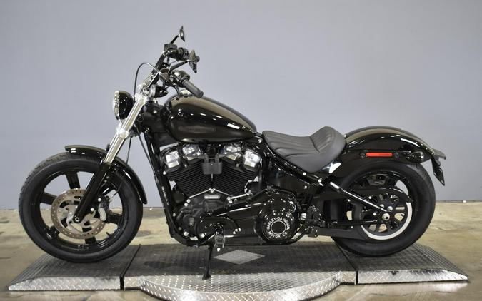 2022 Harley-Davidson Softail Standard Vivid Black