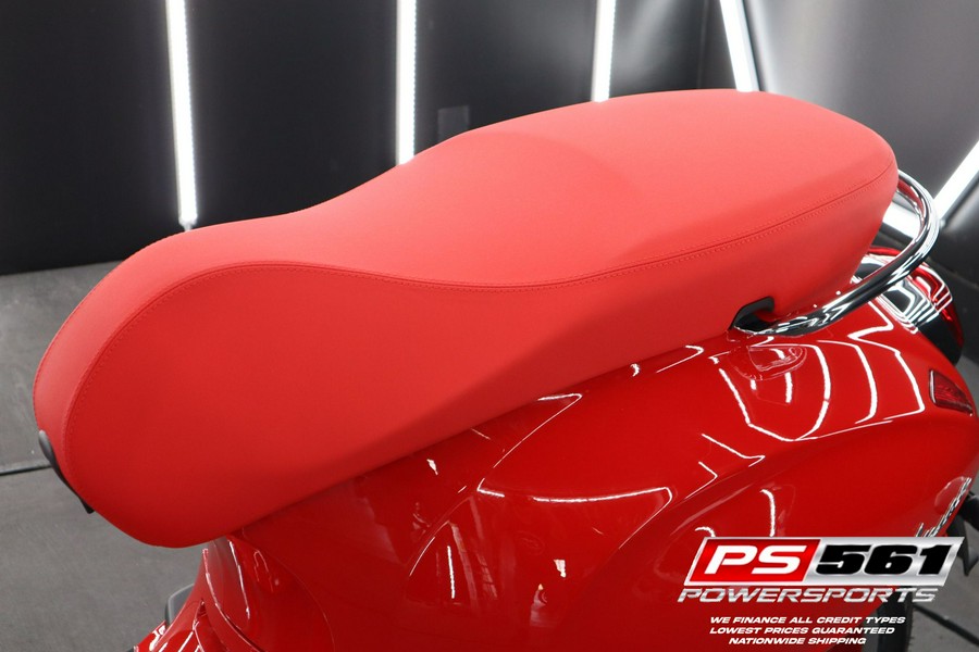 2023 Vespa Elettrica Red 70