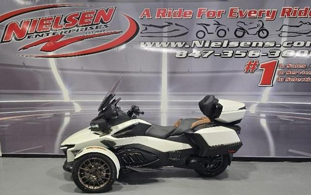 2024 Can-Am® Spyder RT Sea-To-Sky