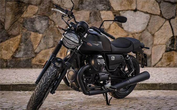 2022 V7 Stone - Moto Guzzi