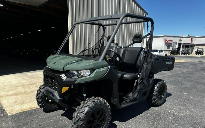 2024 Can-Am® Defender DPS HD10 Tundra Green