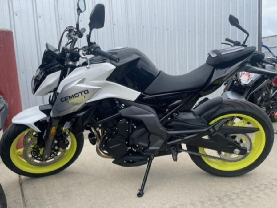 2022 CFMOTO CF650-7US