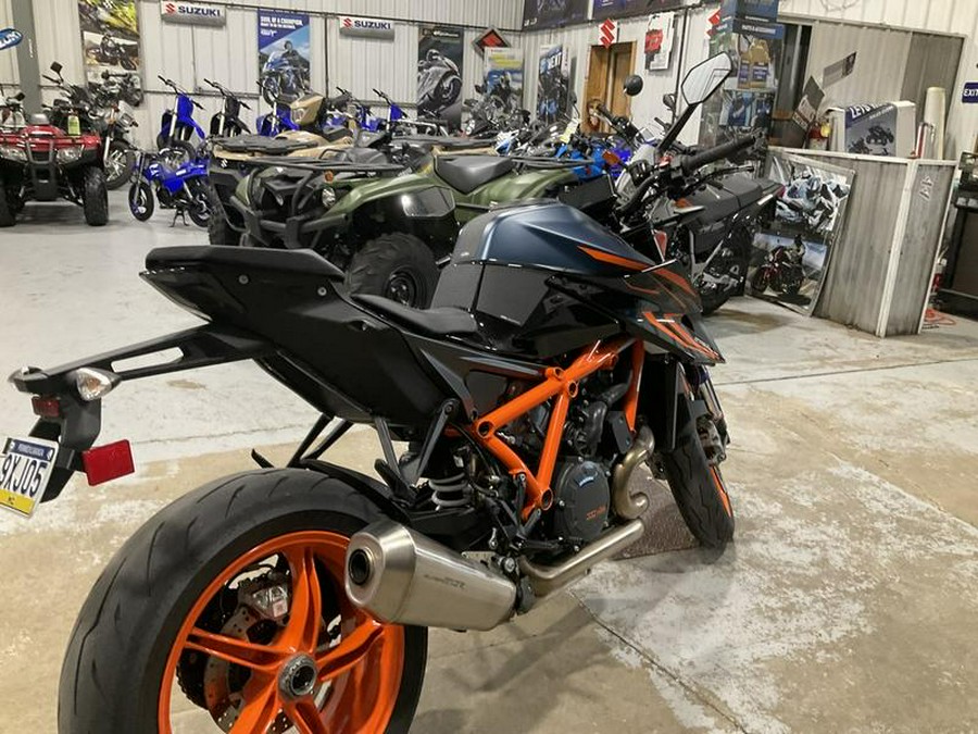 2022 KTM 1290 Super Duke R EVO