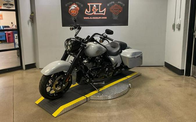 2024 Harley-Davidson® FLHRXS - Road King® Special