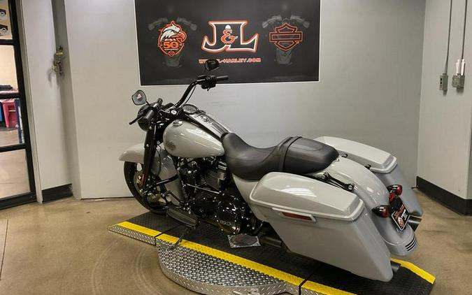 2024 Harley-Davidson® FLHRXS - Road King® Special