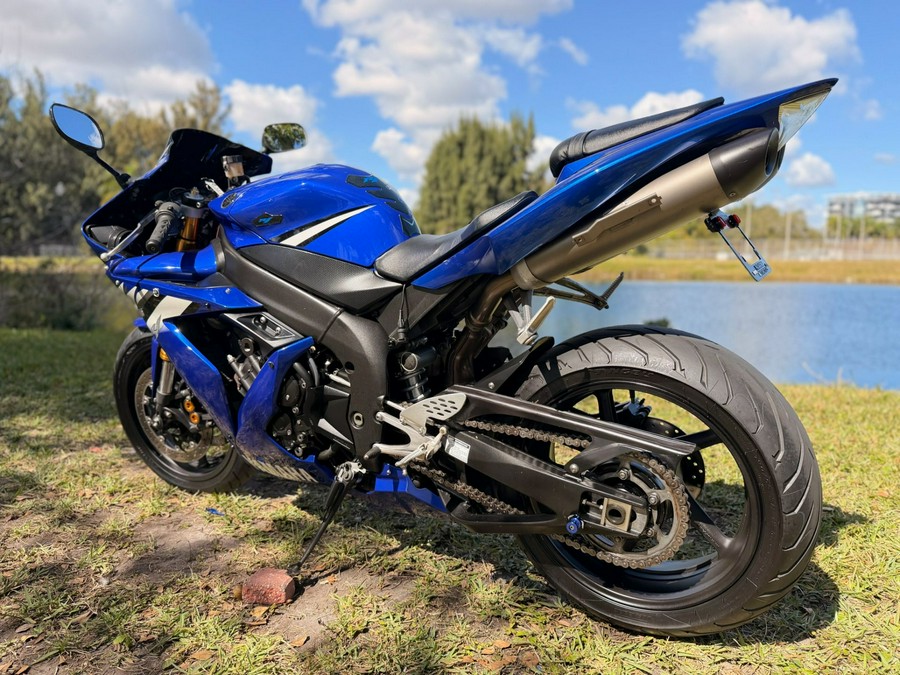 2006 Yamaha Motor Corp., USA YZF-R1