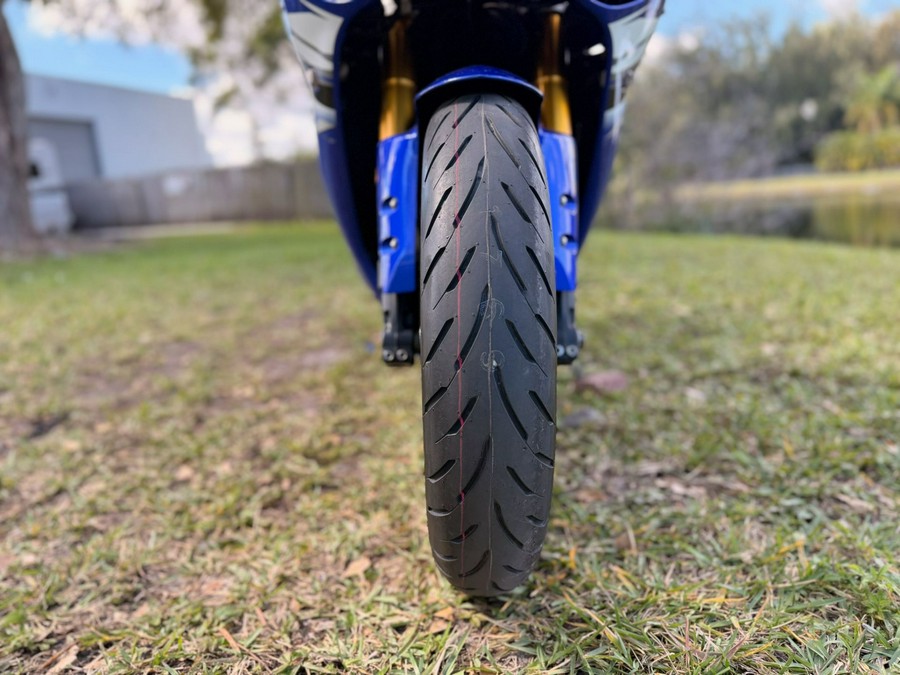 2006 Yamaha Motor Corp., USA YZF-R1