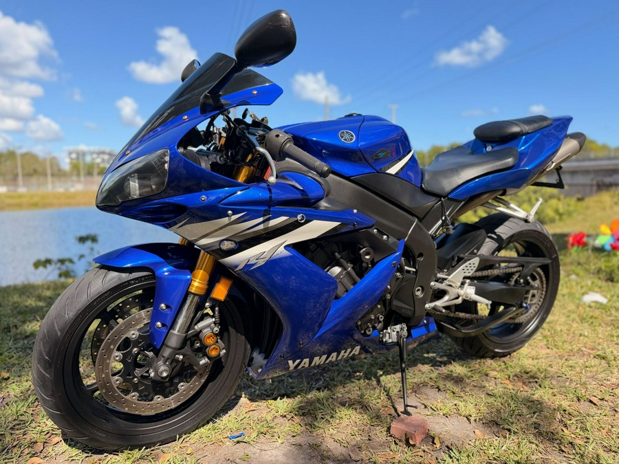 2006 Yamaha Motor Corp., USA YZF-R1