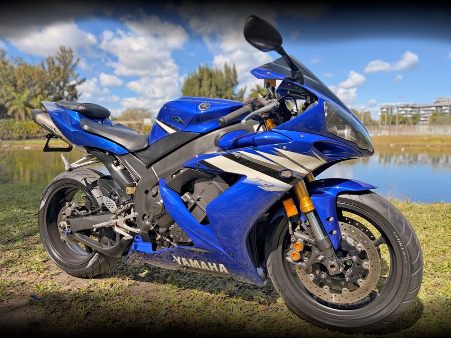 2006 Yamaha Motor Corp., USA YZF-R1