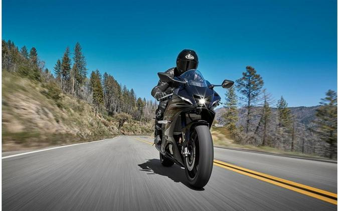 2022 Yamaha YZF R7