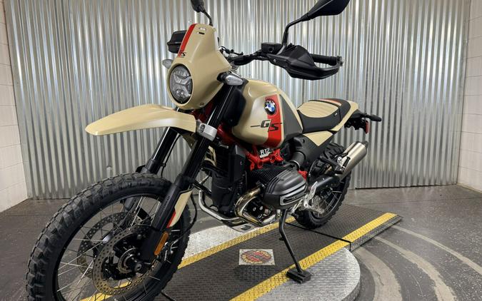 2026 BMW R 12 G/S Sand Rover + Enduro Pkg