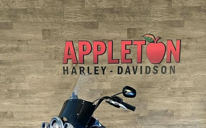 2026 Harley-Davidson Softail FLHC - Heritage Classic
