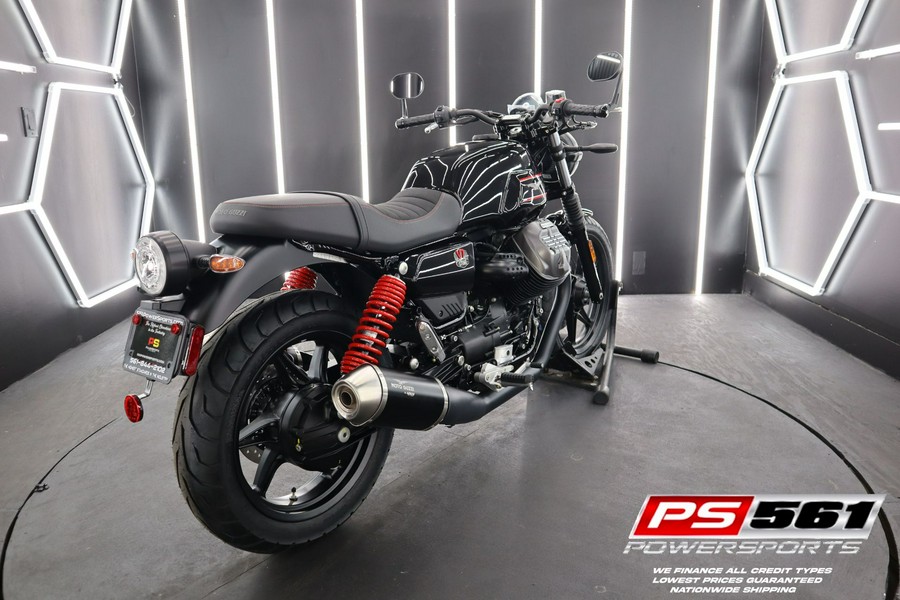 2023 Moto Guzzi V7 Stone Special Edition