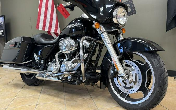 2011 Harley-Davidson Street Glide™ Base