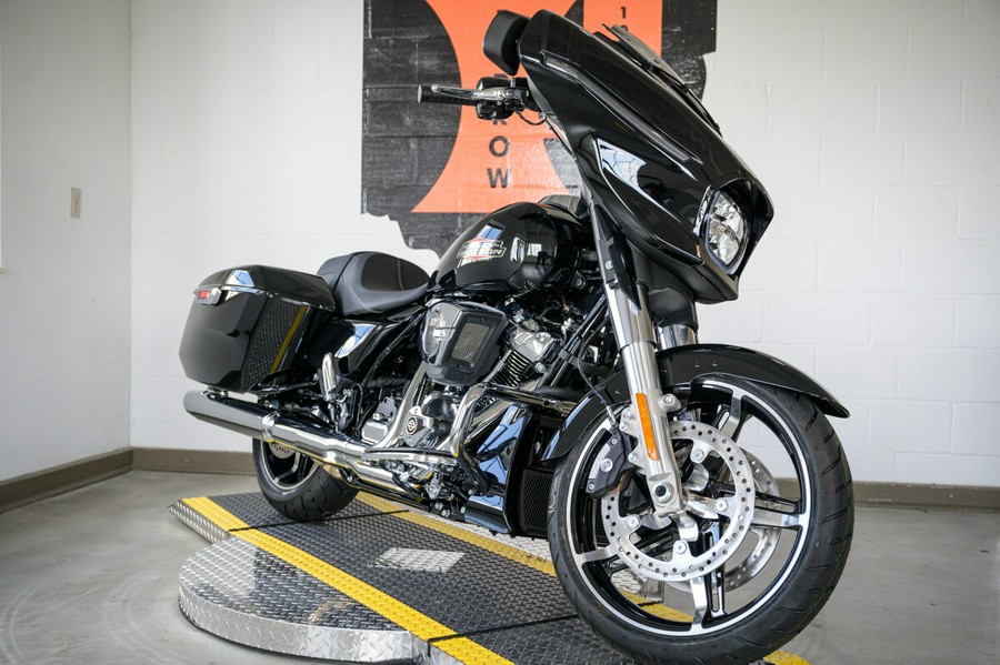 2024 Harley-Davidson Street Glide Grand American Touring FLHX