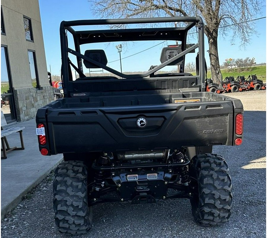 2024 Can-Am® Defender DPS HD9 Tundra Green