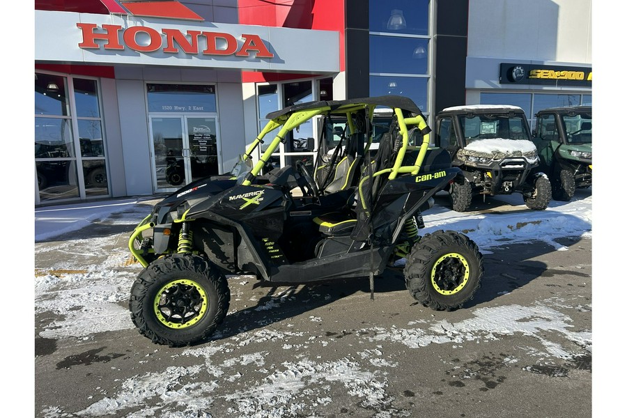 2016 Can-Am SSV MAVERICK XDS TURBO 1000R
