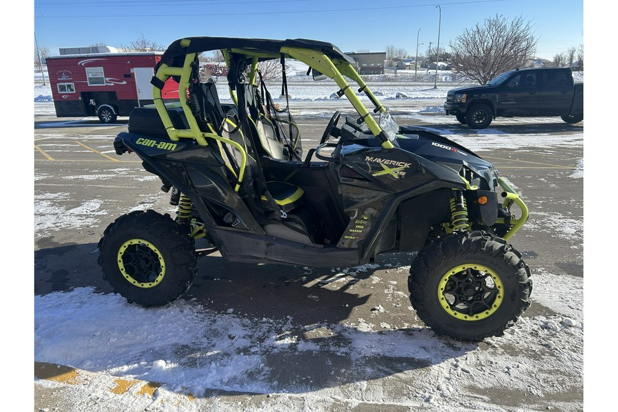 2016 Can-Am SSV MAVERICK XDS TURBO 1000R