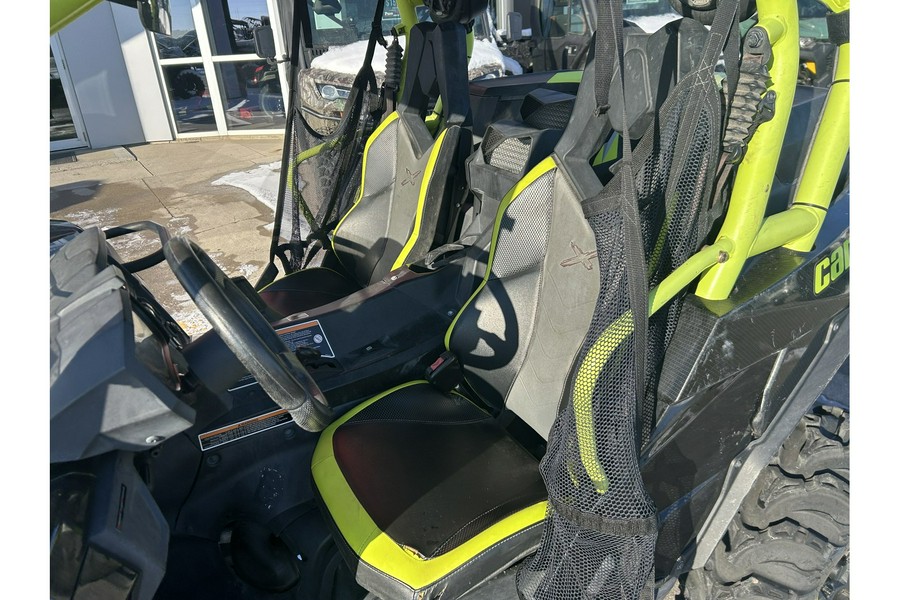 2016 Can-Am SSV MAVERICK XDS TURBO 1000R