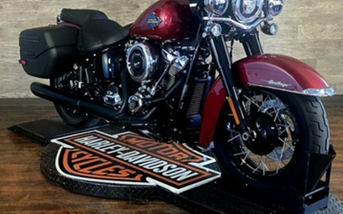 2026 Harley-Davidson Softail FLHC - Heritage Classic