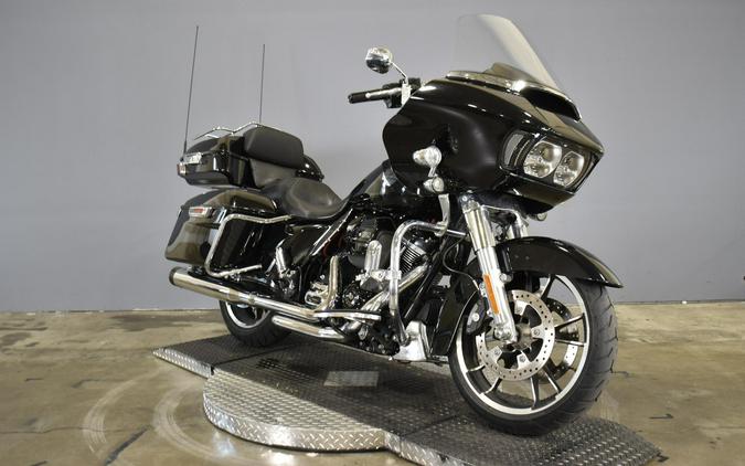2020 Harley-Davidson Road Glide Vivid Black