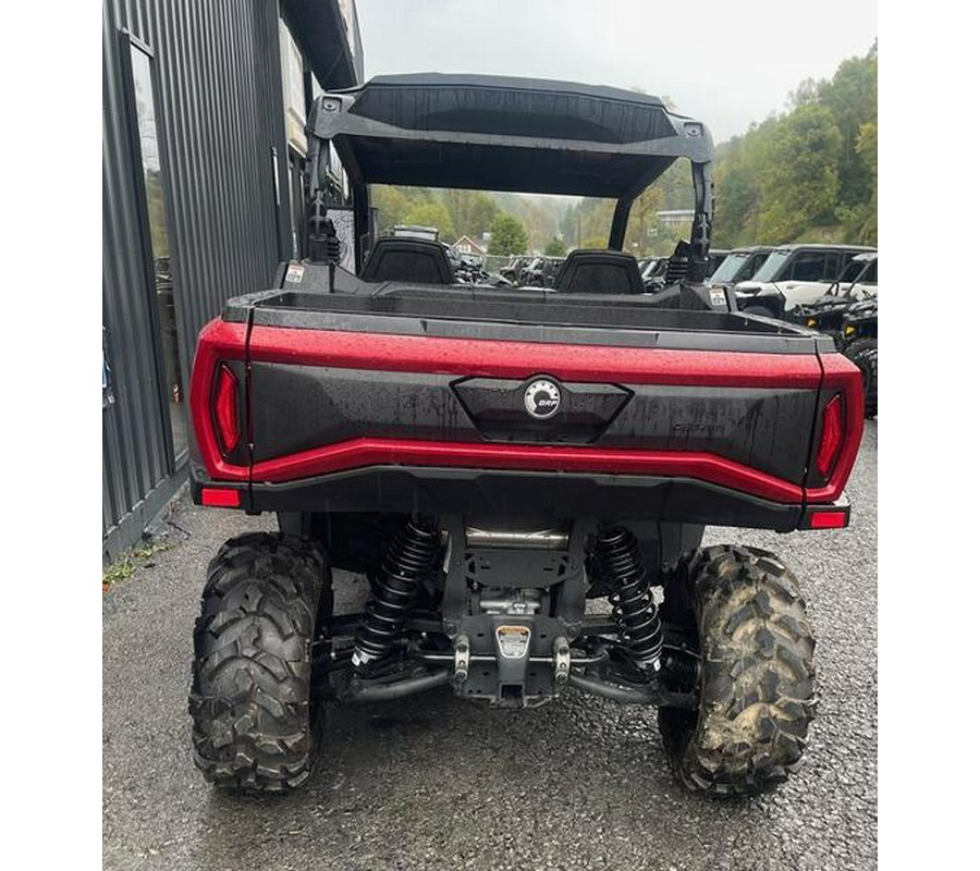 2025 Can-Am® Commander XT 700