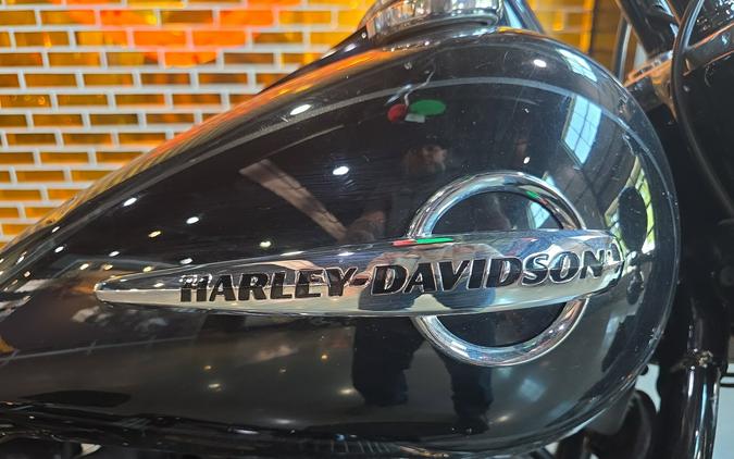 Harley-Davidson® Heritage Classic 114 2020
